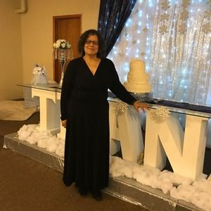 Meet your Posher, Maria josefa